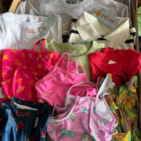 Mixed clothing pallet